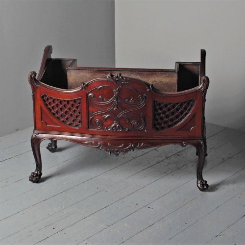 ANTIQUE CHIPPENDALE STYLE MAHOGANY JARDINIERE - ADDITIONAL PHOTO 1