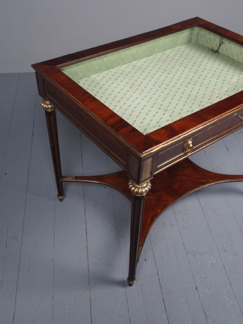 LARGE ANTIQUE MAHOGANY BIJOUTERIE TABLE - ADDITIONAL PHOTO 9