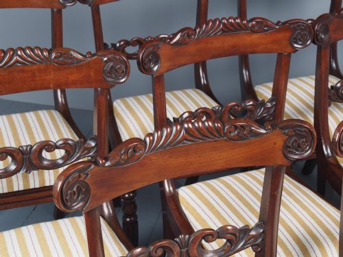 SET OF 8 REGENCY MAHOGANY DINING CHAIRS - ADDITIONAL PHOTO 4