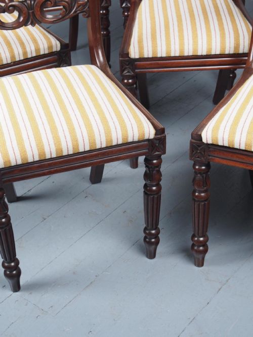 SET OF 8 REGENCY MAHOGANY DINING CHAIRS - ADDITIONAL PHOTO 9