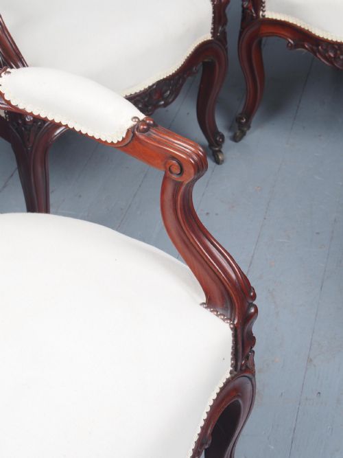 ANTIQUE SET OF 4 CARVED MAHOGANY ARMCHAIRS - ADDITIONAL PHOTO 13