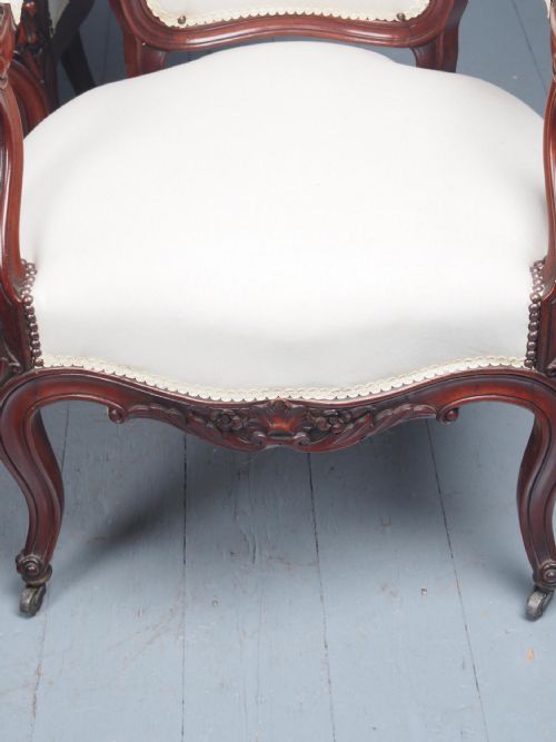 ANTIQUE SET OF 4 CARVED MAHOGANY ARMCHAIRS - ADDITIONAL PHOTO 15