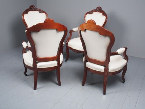 ANTIQUE SET OF 4 CARVED MAHOGANY ARMCHAIRS - ADDITIONAL PHOTO 18