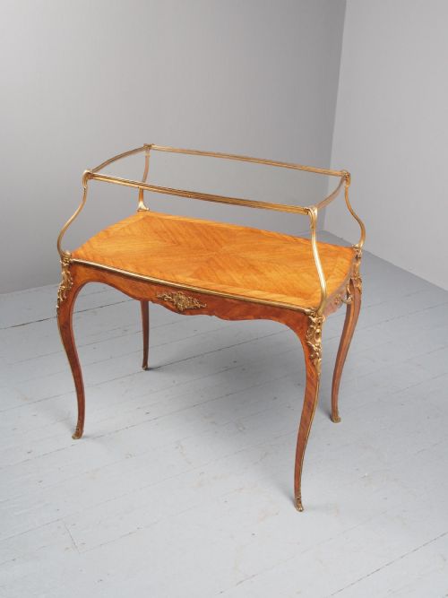 VICTORIAN FRENCH WALNUT ETAGERE OR SIDE TABLE - ADDITIONAL PHOTO 2