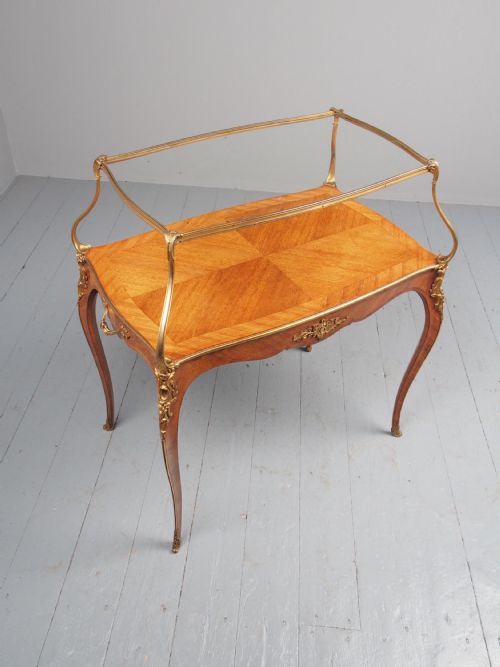 VICTORIAN FRENCH WALNUT ETAGERE OR SIDE TABLE - ADDITIONAL PHOTO 3