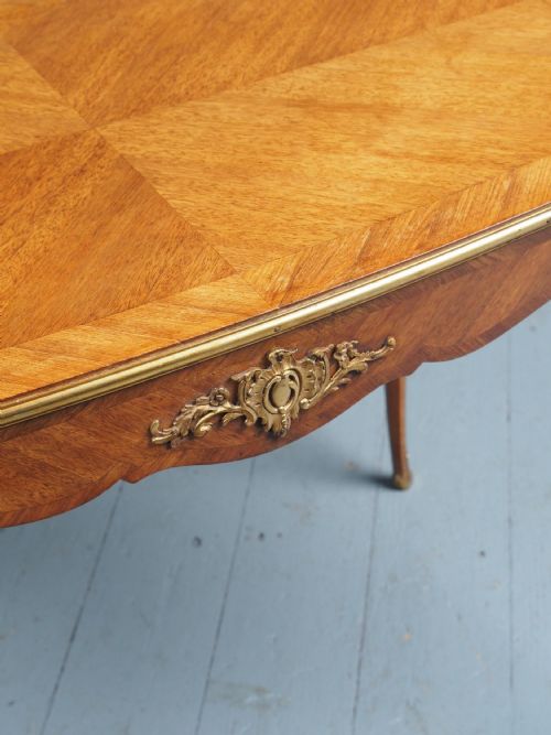 VICTORIAN FRENCH WALNUT ETAGERE OR SIDE TABLE - ADDITIONAL PHOTO 7
