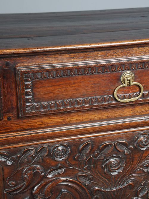 ANTIQUE NORTHERN FRENCH CARVED OAK SIDE CABINET - ADDITIONAL PHOTO 7