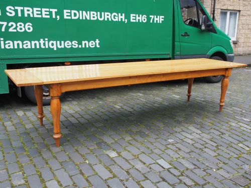 SATIN BIRCH DINING TABLE FROM HONOURABLE COMPANY OF EDINBURGH GOLFERS - ADDITIONAL PHOTO 1