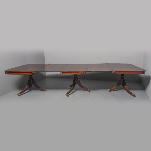 Regency Mahogany 3 Pillar Dining Table