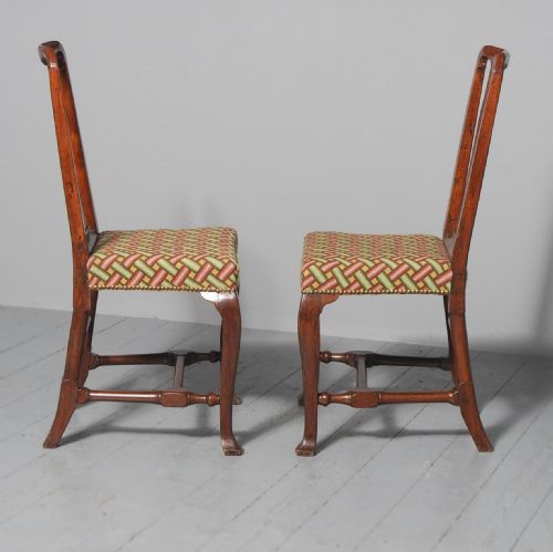 ANTIQUE PAIR OF GEORGE II MAHOGANY SIDE CHAIRS - ADDITIONAL PHOTO 2