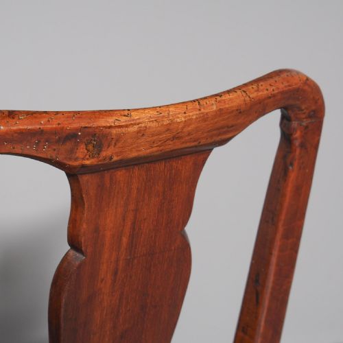 ANTIQUE PAIR OF GEORGE II MAHOGANY SIDE CHAIRS - ADDITIONAL PHOTO 4