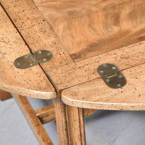 ANTIQUE MAHOGANY OVAL COFFEE TABLE - ADDITIONAL PHOTO 2