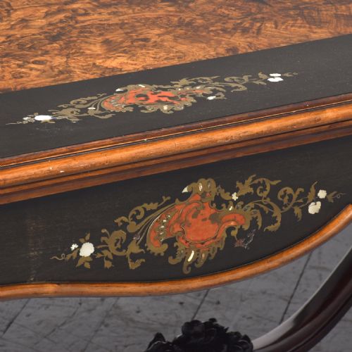 A LARGE FRENCH CENTRE TABLE - ADDITIONAL PHOTO 6