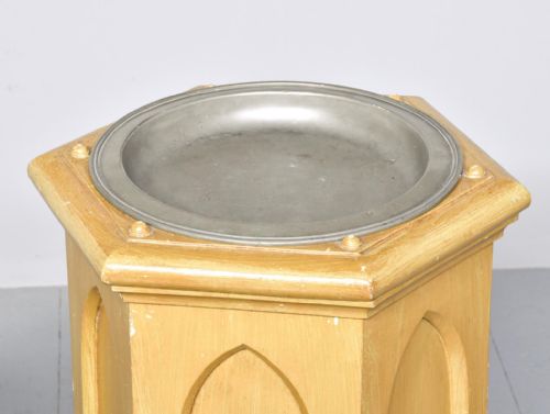 PAIR OF GOTHIC STANDS - ADDITIONAL PHOTO 1