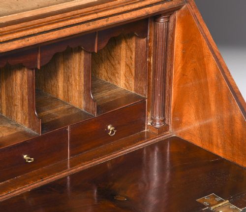 GEORGE III MAHOGANY BUREAU BOOKCASE - ADDITIONAL PHOTO 4