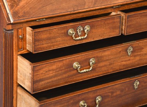GEORGE III MAHOGANY BUREAU BOOKCASE - ADDITIONAL PHOTO 10