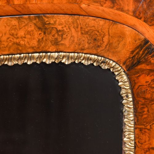 OPENENDED FIGURED WALNUT VICTORIAN CREDENZA - ADDITIONAL PHOTO 8