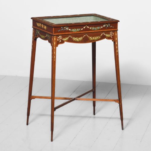 Sheraton Style Bijouterie Table