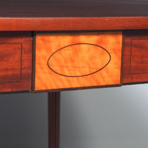 NEAT SIZE GEORGE III MAHOGANY FOLD OVER TEA TABLE - ADDITIONAL PHOTO 5