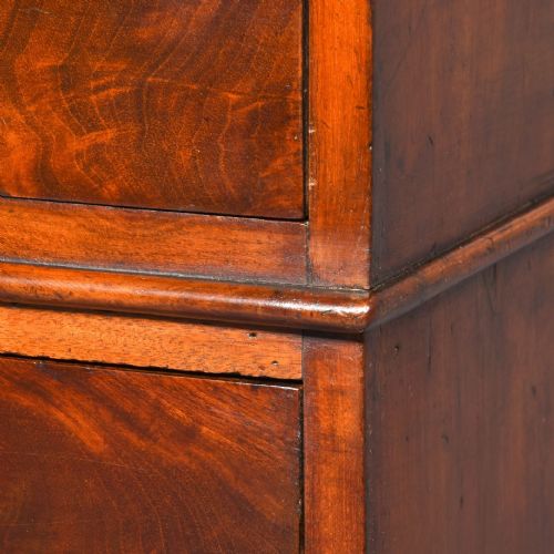 PAIR OF VICTORIAN MAHOGANY SMALL BEDSIDE CHESTS - ADDITIONAL PHOTO 4