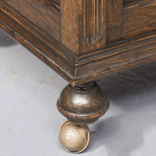 CARVED OAK MONKS BENCH - ADDITIONAL PHOTO 4