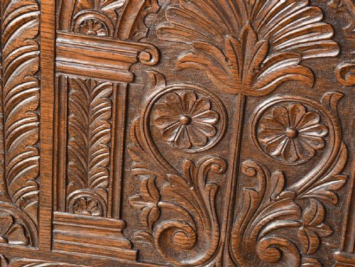 LARGE FINELY CARVED VICTORIAN OAK MONKS BENCH - ADDITIONAL PHOTO 7