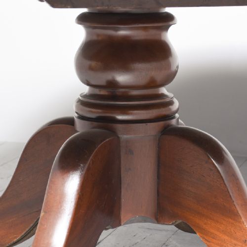 SCOTTISH SNAP TOP DINING TABLE - ADDITIONAL PHOTO 5