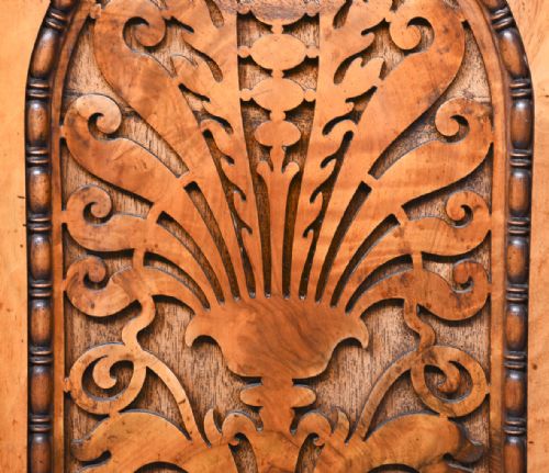 BURR WALNUT AND AMBOYNA CREDENZA - ADDITIONAL PHOTO 11