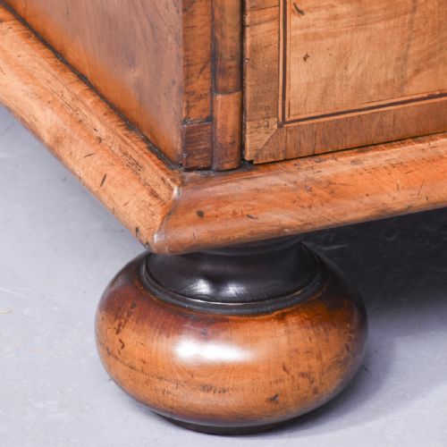 WILLIAM MARY INLAID WALNUT CHEST OF DRAWERS - ADDITIONAL PHOTO 1