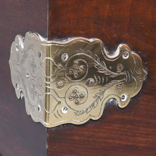 GEORGE III MAHOGANY DOWRY CHEST ON STAND - ADDITIONAL PHOTO 2