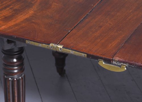 RARE GEORGE IV PATENT ACTION DINING TABLE - ADDITIONAL PHOTO 8