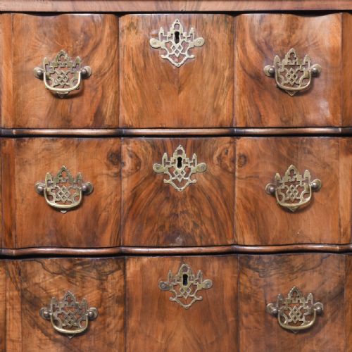 A DUTCH WALNUT DISPLAY CABINET - ADDITIONAL PHOTO 6