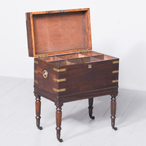 GEORGE IV VIN DU GUARD ON STAND - ADDITIONAL PHOTO 7