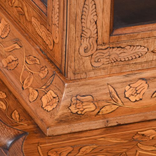 DUTCH MARQUETRY INLAID WALNUT BOOKCASE OR DISPLAY CABINET ON CHEST - ADDITIONAL PHOTO 4