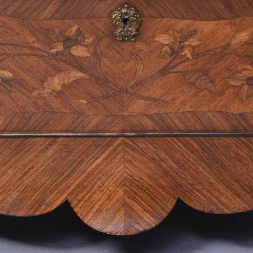 EXHIBITION QUALITY BUREAU BY MORISON OF EDINBURGH - ADDITIONAL PHOTO 13