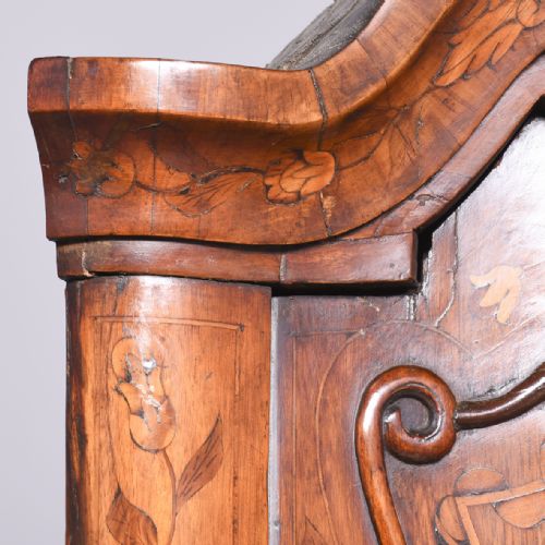 DUTCH SERPENTINE DOUBLE CORNER CABINET - ADDITIONAL PHOTO 5