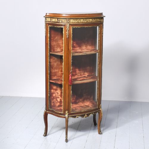 QUALITY FRENCH ORMOLUMOUNTED MAHOGANY DISPLAY CABINET - ADDITIONAL PHOTO 7