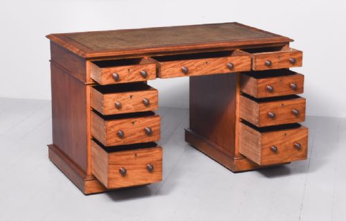 VICTORIAN MAHOGANY PEDESTAL DESK - ADDITIONAL PHOTO 5