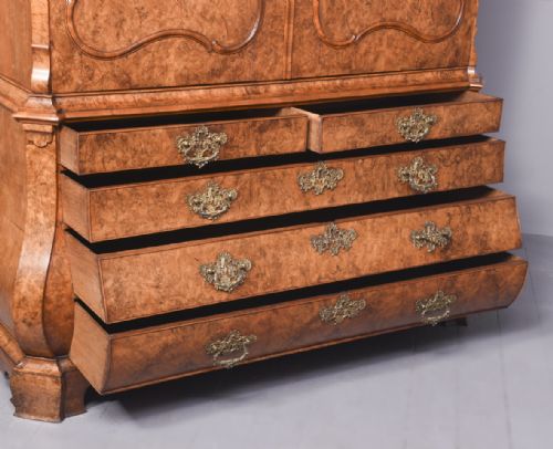 KING WILLEM I OF THE NETHERLANDS BURR WALNUT CABINET - ADDITIONAL PHOTO 9