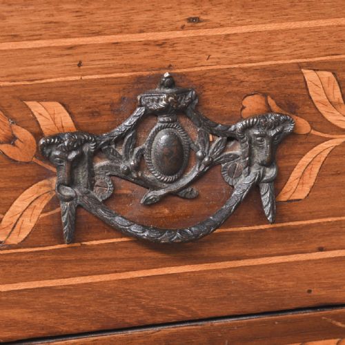 NEATSIZED EARLY 19TH CENTURY DUTCH MARQUETRY MAHOGANY CHEST OF DRAWERS - ADDITIONAL PHOTO 1