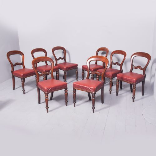 Set of 8 Wylie & Lockhead of Glasgow Dining Chairs