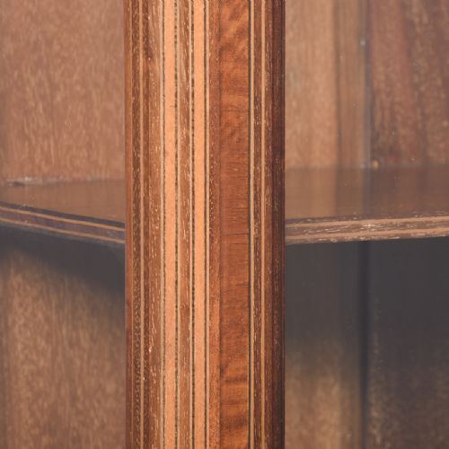 QUALITY INLAID MAHOGANY SHERATON STYLE BIJOUTERIE CABINET - ADDITIONAL PHOTO 6