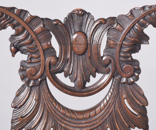 A QUALITY GEORGE II STYLE CARVED MAHOGANY ARMCHAIR - ADDITIONAL PHOTO 1