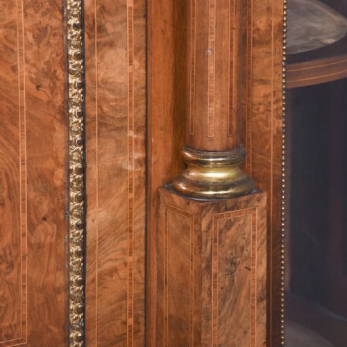 A VICTORIAN ORMOLU MOUNTED BURR WALNUT SATINWOOD AND KINGWOOD CREDENZA - ADDITIONAL PHOTO 4