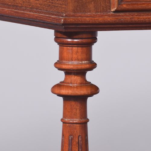 TALL PAIR OF VICTORIAN MAHOGANY CABINETSLAMPSTANDS - ADDITIONAL PHOTO 4