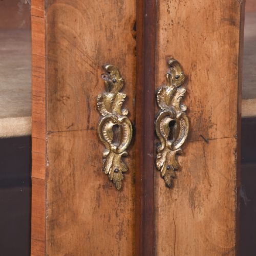 MIDVICTORIAN BURR WALNUT CREDENZA - ADDITIONAL PHOTO 4