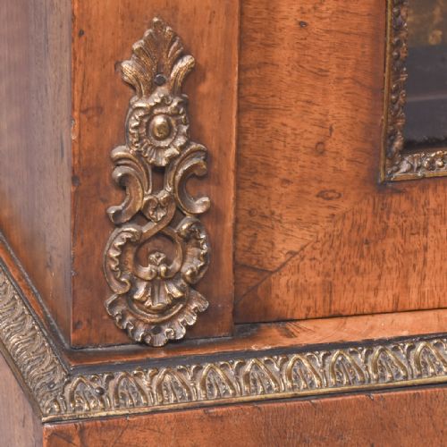 VICTORIAN 2 DOOR PIER CABINET - ADDITIONAL PHOTO 3
