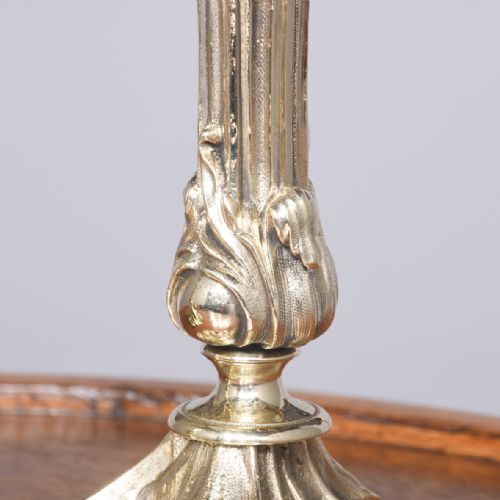 PAIR OF CAST BRONZE LAMPS - ADDITIONAL PHOTO 4