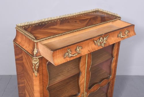 ORMOLU MOUNTED KINGWOOD CABINET - ADDITIONAL PHOTO 11