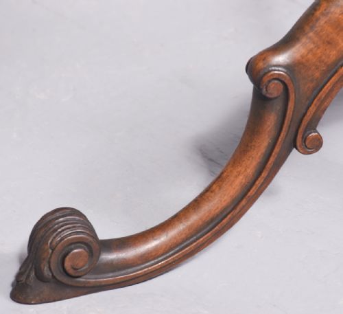 MIDVICTORIAN BURR WALNUT OCCASIONAL TABLE - ADDITIONAL PHOTO 2